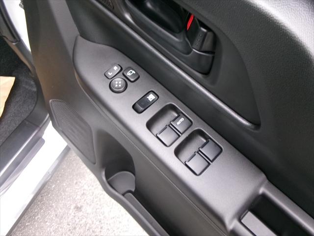 スペーシアギア ハイブリッドXZ ターボ スズキ保証付 デュアルセンサーブレーキサポートII パーキングセンサー ヘッドアップディスプレイ アダプティブクルーズコントロール LEDヘッドランプ 電動パーキングブレーキ 両側パワースライドドア(34枚目)