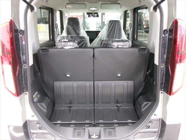 スペーシアギア ハイブリッドXZ スズキ保証付 デュアルセンサーブレーキサポートII パーキングセンサー ヘッドアップディスプレイ アダプティブクルーズコントロール LEDヘッドランプ 電動パーキングブレーキ 両側パワースライドドア(80枚目)