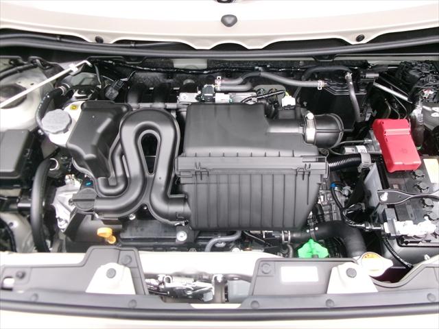 アルトラパン ハイブリッドX 6型モデル 2トーンルーフ スズキ保証付 デュアルセンサーブレーキサポートII パーキングセンサ LEDヘッドランプ アイドリングストップシステム プレミアムUV&IRカットガラス USB電源ソケット(40枚目)