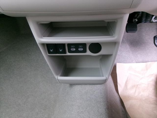 アルトラパン ハイブリッドX 6型モデル 2トーンルーフ スズキ保証付 デュアルセンサーブレーキサポートII パーキングセンサ LEDヘッドランプ アイドリングストップシステム プレミアムUV&IRカットガラス USB電源ソケット(49枚目)