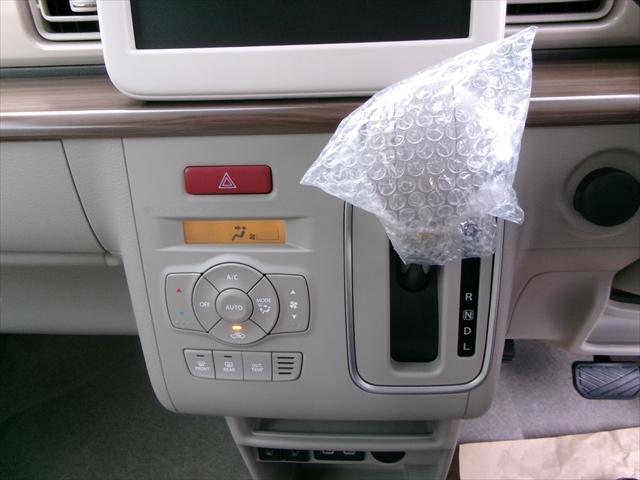 アルトラパン ハイブリッドX 6型モデル 2トーンルーフ スズキ保証付 デュアルセンサーブレーキサポートII パーキングセンサ LEDヘッドランプ アイドリングストップシステム プレミアムUV&IRカットガラス USB電源ソケット(50枚目)