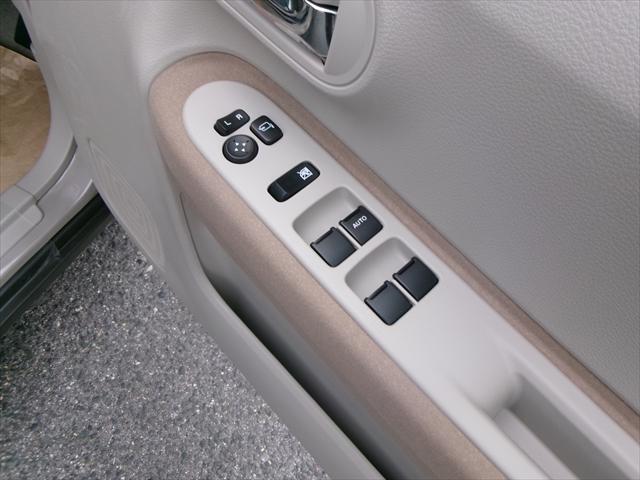 アルトラパン ハイブリッドX 6型モデル 2トーンルーフ スズキ保証付 デュアルセンサーブレーキサポートII パーキングセンサ LEDヘッドランプ アイドリングストップシステム プレミアムUV&IRカットガラス USB電源ソケット(51枚目)