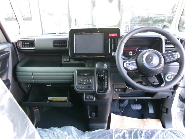 スペーシアギア ハイブリッドＸＺ　スズキ保証付　デュアルセンサーブレーキサポートＩＩ　パーキングセンサー　ヘッドアップディスプレイ　アダプティブクルーズコントロール　ＬＥＤヘッドランプ　電動パーキングブレーキ　両側パワースライドドア（16枚目）