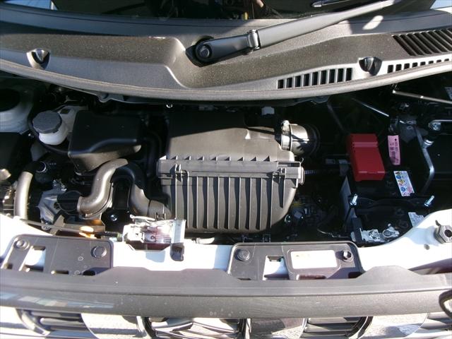 スペーシアギア ハイブリッドＸＺ　スズキ保証付　デュアルセンサーブレーキサポートＩＩ　パーキングセンサー　ヘッドアップディスプレイ　アダプティブクルーズコントロール　ＬＥＤヘッドランプ　電動パーキングブレーキ　両側パワースライドドア（35枚目）