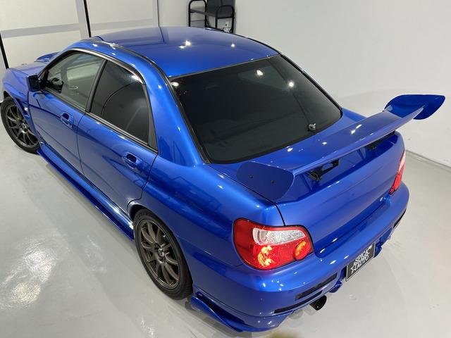 インプレッサ ＷＲＸ　ＳＴｉ　ＨＫＳ車高調／クロススピード１７ＡＷ／フジツボマフラー／前後クスコスタビ／オイルクーラー／社外ラジエター／ＢＬＩＴＺブローオフ／フルエアロ／ＭＯＭＯステ／全席フロアアルミプレート／サイド付ロールバー（20枚目）