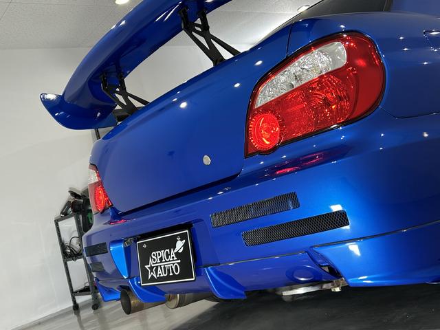 ＷＲＸ　ＳＴｉ　ＨＫＳ車高調／クロススピード１７ＡＷ／フジツボマフラー／前後クスコスタビ／オイルクーラー／社外ラジエター／ＢＬＩＴＺブローオフ／フルエアロ／ＭＯＭＯステ／全席フロアアルミプレート／サイド付ロールバー(21枚目)