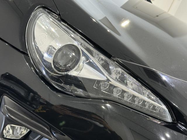８６ ＧＴ　後期型／Ｃ－ＷＥＳＴフロントスポイラー／ロッソモデロマフラー／社外リアスポイラー／Ｗｅｄｓｓｐｏｒｔ　ＳＡ－２０Ｒ　１９ＡＷ／ＲＡＺＯシフトノブ／アルパイン７インチナビ（７ＷＶ）／フルセグＴＶ／ＥＴＣ（21枚目）