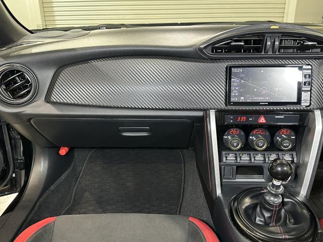 ８６ ＧＴ　後期型／Ｃ－ＷＥＳＴフロントスポイラー／ロッソモデロマフラー／社外リアスポイラー／Ｗｅｄｓｓｐｏｒｔ　ＳＡ－２０Ｒ　１９ＡＷ／ＲＡＺＯシフトノブ／アルパイン７インチナビ（７ＷＶ）／フルセグＴＶ／ＥＴＣ（53枚目）