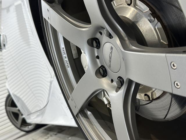 ☆数ある中から当社の車両を閲覧いただきまして、誠にありがとうございます☆公式ラインのお問い合わせで、納車前に［ウイルス対策・抗菌消臭］車内施工をサービス致します。☆　公式ラインＩＤ：＠１３９ｒｚｒｑｎ