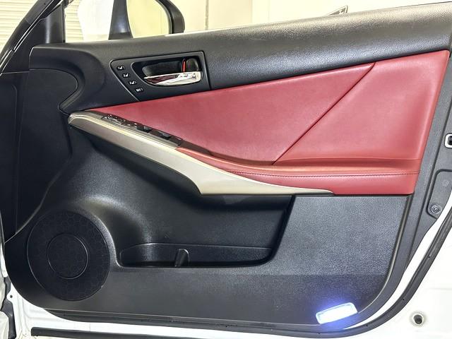 ☆数ある中から当社の車両を閲覧いただきまして、誠にありがとうございます☆公式ラインのお問い合わせで、納車前に［ウイルス対策・抗菌消臭］車内施工をサービス致します。☆　公式ラインＩＤ：＠１３９ｒｚｒｑｎ