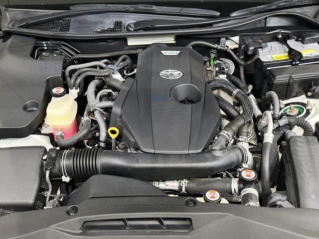 クラウン アスリートＳ－Ｔ　後期型／ターボ車／ＴＥＩＮ車高調／ＷＯＲＫ　ジースト２０ＡＷ／リアスポイラー／リアトランクスポイラー／前後クリアランスソナー／トヨタセーフティーセンス／スペアキー／バックカメラ／フルセグＴＶ（3枚目）