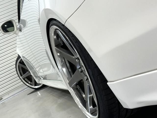 クラウン アスリートＳ－Ｔ　後期型／ターボ車／ＴＥＩＮ車高調／ＷＯＲＫ　ジースト２０ＡＷ／リアスポイラー／リアトランクスポイラー／前後クリアランスソナー／トヨタセーフティーセンス／スペアキー／バックカメラ／フルセグＴＶ（9枚目）