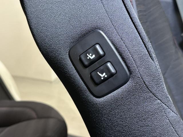 クラウン アスリートＳ－Ｔ　後期型／ターボ車／ＴＥＩＮ車高調／ＷＯＲＫ　ジースト２０ＡＷ／リアスポイラー／リアトランクスポイラー／前後クリアランスソナー／トヨタセーフティーセンス／スペアキー／バックカメラ／フルセグＴＶ（74枚目）