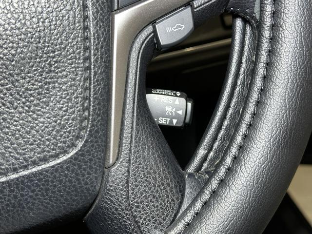 クラウンハイブリッド アスリートＧ　サンルーフ／ブラックレザーシート／車高調／ｌｅｖａｎｎａ　１９ＡＷ／社外アンビエントライト／シートヒーター＆クーラー／コーナーセンサー／追従式クルコン／リアロールサンシェード／イエローフォグランプ（69枚目）