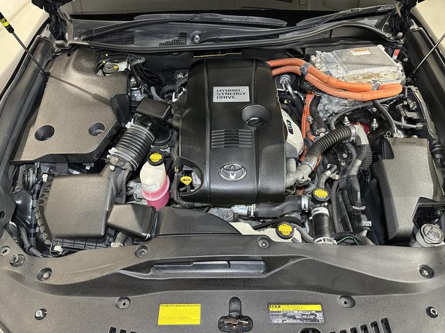 クラウンハイブリッド アスリートＧ　サンルーフ／ブラックレザーシート／車高調／ｌｅｖａｎｎａ　１９ＡＷ／社外アンビエントライト／シートヒーター＆クーラー／コーナーセンサー／追従式クルコン／リアロールサンシェード／イエローフォグランプ（75枚目）