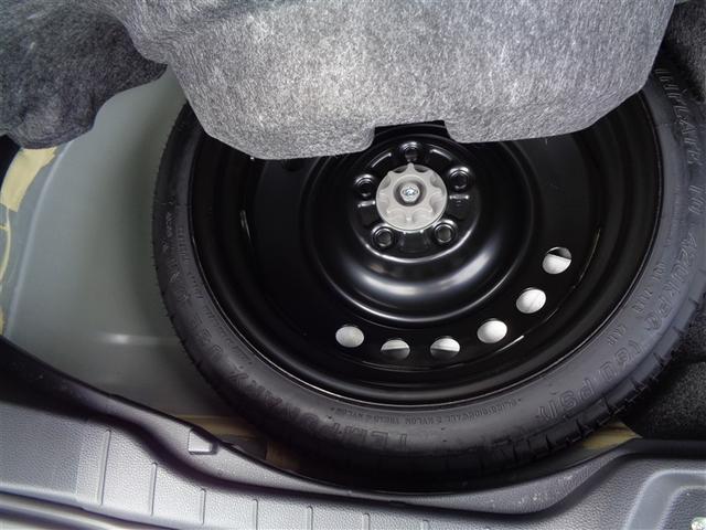 ヴォクシー S-Z トヨタ認定中古車 フルセグナビ DVD再生 ミュージックプレイヤー接続可 バックカメラ 衝突被害軽減システム ETC 両側電動スライド LEDヘッドランプ 乗車定員7人 3列シート ワンオーナー(38枚目)