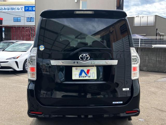 ヴォクシー ZS 煌 純正ナビ バックカメラ 両側電動ドア ETC プッシュスタート 純正アルミ Bluetooth接続 パドルシフト(16枚目)