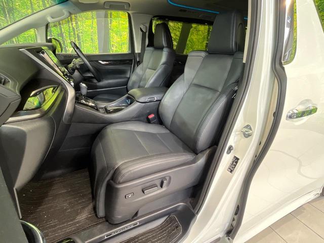 アルファード ２．５Ｓ　Ｃパッケージ　サンルーフ　純正９型ナビ　両側電動ドア　後席モニター　バックカメラ　衝突被害軽減システム　１００Ｖ電源　レーダークルーズ　禁煙車　電動リアゲート　前席シートエアコン　ドラレコ　コーナーセンサー（22枚目）