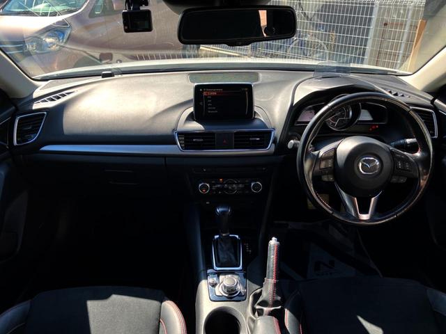 アクセラスポーツ XD 軽油 サンルーフ マツダコネクトナビ バックカメラ 衝突軽減装置 BOSEサウンド シートヒーター レーダークルーズコントロール ETC プッシュスタート 純正アルミ(2枚目)