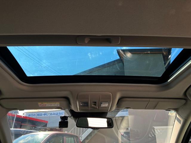 アクセラスポーツ XD 軽油 サンルーフ マツダコネクトナビ バックカメラ 衝突軽減装置 BOSEサウンド シートヒーター レーダークルーズコントロール ETC プッシュスタート 純正アルミ(5枚目)