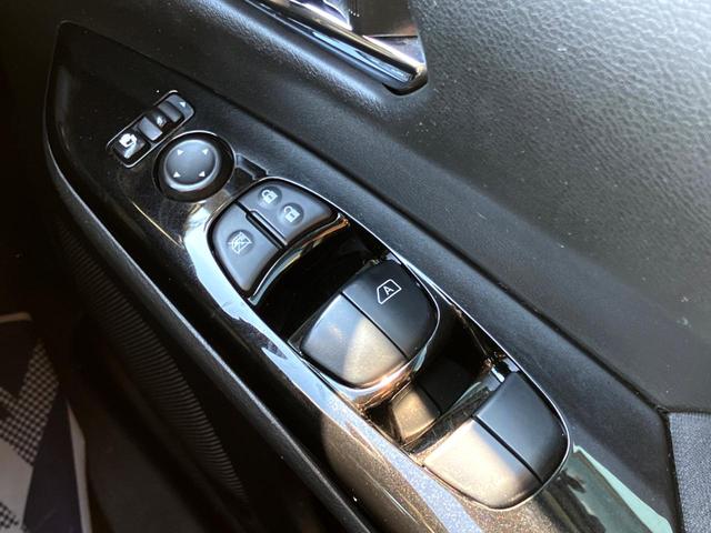 セレナ ハイウェイスターG 両側電動ドア 純正SDナビ 後席モニター バックカメラ 禁煙車 LEDヘッド ETC クルコン オートライト オートエアコン 純正16インチアルミ リアエアコン Bluetooth CD(38枚目)