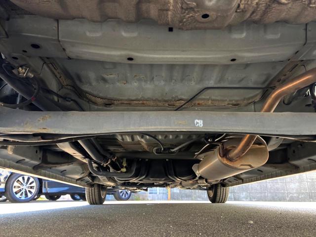 N-BOXカスタム G・Lパッケージ 電動スライドドア 純正SDナビ バックカメラ 禁煙車 HIDヘッド ETC オートエアコン 純正14インチアルミ CD DVD再生 地デジ(20枚目)