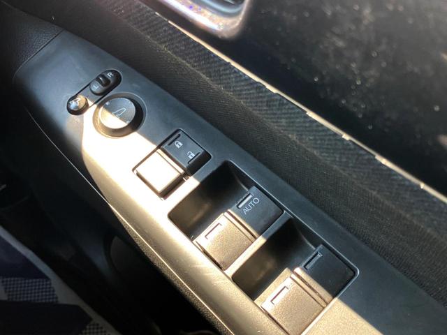 N-BOXカスタム G・Lパッケージ 電動スライドドア 純正SDナビ バックカメラ 禁煙車 HIDヘッド ETC オートエアコン 純正14インチアルミ CD DVD再生 地デジ(40枚目)