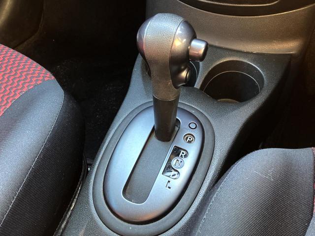 ノート ニスモ 純正SDナビ バックカメラ 禁煙車 HIDヘッド ETC オートライト オートエアコン 純正16インチアルミ Bluetooth CD フルセグ HIDフォグ(32枚目)