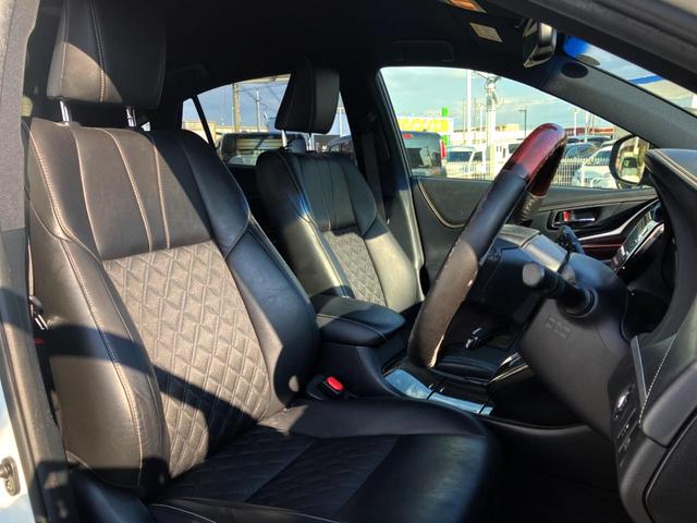 ハリアー プレミアム SDナビ バックカメラ 禁煙車 電動リアゲート ハーフレザーシート パワーシート スマートキー HIDヘッド ビルトインETC クルコン オートハイビーム 車線逸脱警報 オートライト オートエアコン(8枚目)