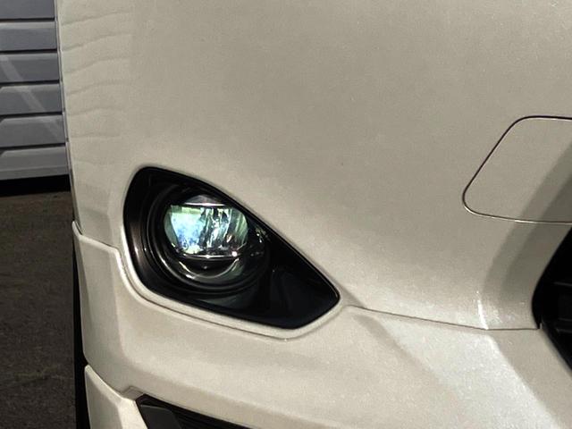 ハリアー プレミアム SDナビ バックカメラ 禁煙車 電動リアゲート ハーフレザーシート パワーシート スマートキー HIDヘッド ビルトインETC クルコン オートハイビーム 車線逸脱警報 オートライト オートエアコン(23枚目)