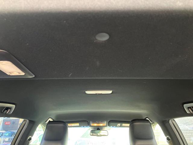 ハリアー プレミアム SDナビ バックカメラ 禁煙車 電動リアゲート ハーフレザーシート パワーシート スマートキー HIDヘッド ビルトインETC クルコン オートハイビーム 車線逸脱警報 オートライト オートエアコン(26枚目)