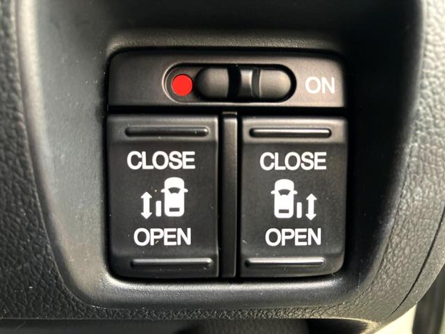 N-BOX G SSパッケージ Carrozzeriaオーディオ 両側電動ドア オートエアコン プッシュスタート 横滑り防止 純正アルミ(3枚目)