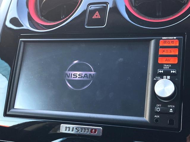 ノート ニスモ　純正ナビ　バックカメラ　ＥＴＣ　Ｂｌｕｅｔｏｏｔｈ接続　プッシュスタート　オートエアコン　横滑り防止（3枚目）