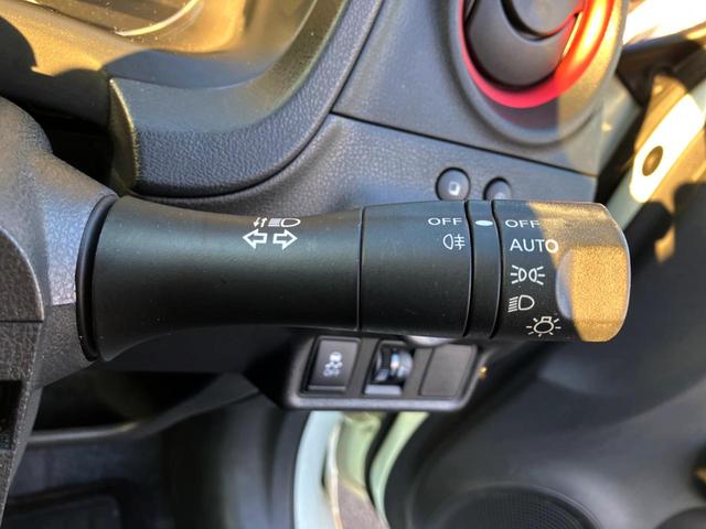 ノート ニスモ　純正ナビ　バックカメラ　ＥＴＣ　Ｂｌｕｅｔｏｏｔｈ接続　プッシュスタート　オートエアコン　横滑り防止（31枚目）