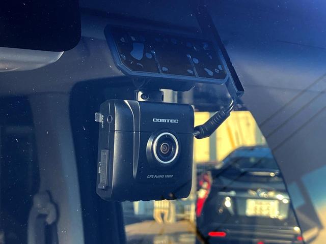 N-BOX G・Lターボホンダセンシング 両側電動ドア バックカメラ 衝突被害軽減システム 禁煙車 スマートキー LEDヘッド ビルトインETC クルコン オートエアコン Bluetooth CD DVD再生 ブルーレイ再生 フルセグ(51枚目)