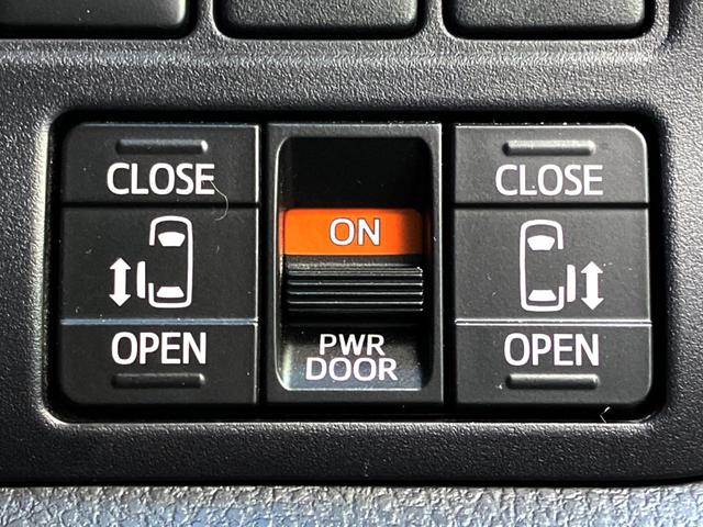 ヴォクシー ＺＳ　煌ＩＩ　ＡＬＰＩＮＥナビ　バックカメラ　後席モニター　両側電動ドア　衝突軽減装置　クルーズコントロール　ＥＴＣ　プッシュスタート　Ｂｌｕｅｔｏｏｔｈ接続　純正アルミ（6枚目）