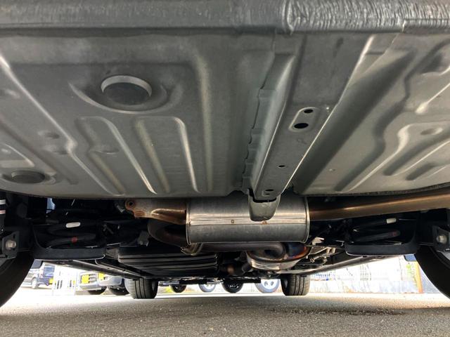 ヴォクシー ＺＳ　煌ＩＩ　ＡＬＰＩＮＥナビ　バックカメラ　後席モニター　両側電動ドア　衝突軽減装置　クルーズコントロール　ＥＴＣ　プッシュスタート　Ｂｌｕｅｔｏｏｔｈ接続　純正アルミ（19枚目）