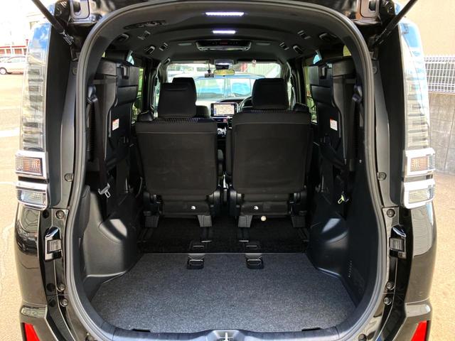 ヴォクシー ＺＳ　煌ＩＩ　ＡＬＰＩＮＥナビ　バックカメラ　後席モニター　両側電動ドア　衝突軽減装置　クルーズコントロール　ＥＴＣ　プッシュスタート　Ｂｌｕｅｔｏｏｔｈ接続　純正アルミ（29枚目）