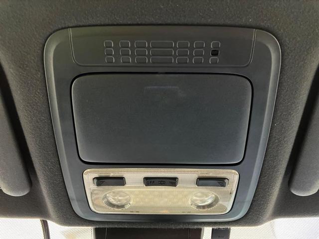 ヴォクシー ＺＳ　煌ＩＩ　ＡＬＰＩＮＥナビ　バックカメラ　後席モニター　両側電動ドア　衝突軽減装置　クルーズコントロール　ＥＴＣ　プッシュスタート　Ｂｌｕｅｔｏｏｔｈ接続　純正アルミ（49枚目）