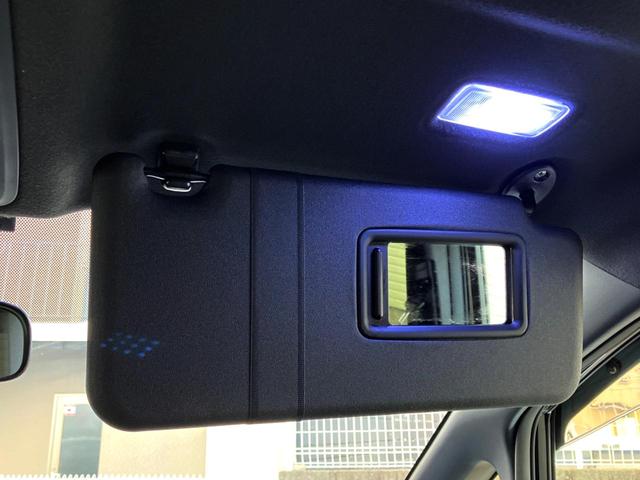 ヴォクシー ＺＳ　煌ＩＩ　ＡＬＰＩＮＥナビ　バックカメラ　後席モニター　両側電動ドア　衝突軽減装置　クルーズコントロール　ＥＴＣ　プッシュスタート　Ｂｌｕｅｔｏｏｔｈ接続　純正アルミ（50枚目）