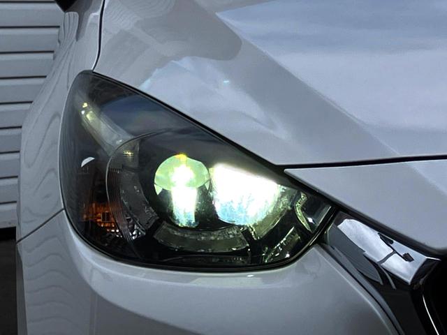 デミオ 15S 全周囲カメラ 禁煙車 ドラレコ コーナーセンサー LEDヘッド ビルトインETC 純正 車線逸脱警報 オートライト オートエアコン Bluetooth CD DVD再生 フルセグ(12枚目)