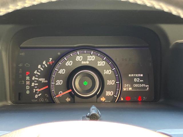 ステップワゴンスパーダ Ｚ　Ｇａｔｈｅｒｓ純正ナビ　バックカメラ　両側電動ドア　ＥＴＣ　オートエアコン　ＨＩＤヘッドライト　純正アルミホイール　パドルシフト（10枚目）