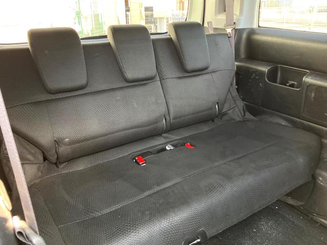 ステップワゴンスパーダ Ｚ　Ｇａｔｈｅｒｓ純正ナビ　バックカメラ　両側電動ドア　ＥＴＣ　オートエアコン　ＨＩＤヘッドライト　純正アルミホイール　パドルシフト（13枚目）