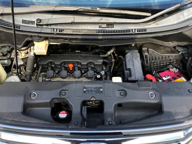 ステップワゴンスパーダ Ｚ　Ｇａｔｈｅｒｓ純正ナビ　バックカメラ　両側電動ドア　ＥＴＣ　オートエアコン　ＨＩＤヘッドライト　純正アルミホイール　パドルシフト（18枚目）