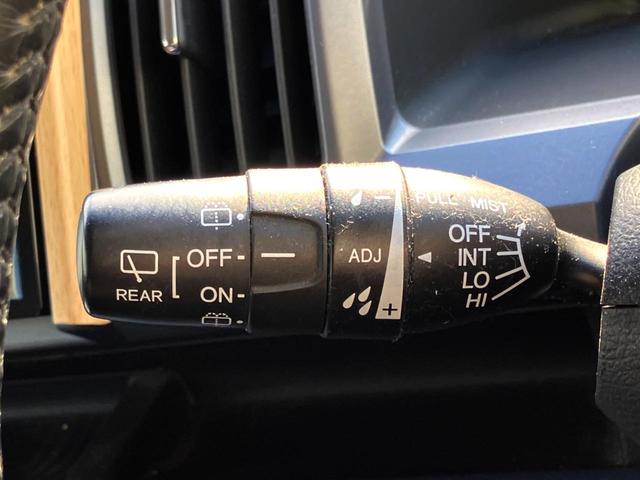 ステップワゴンスパーダ Ｚ　Ｇａｔｈｅｒｓ純正ナビ　バックカメラ　両側電動ドア　ＥＴＣ　オートエアコン　ＨＩＤヘッドライト　純正アルミホイール　パドルシフト（31枚目）