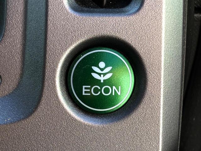 ステップワゴンスパーダ Ｚ　Ｇａｔｈｅｒｓ純正ナビ　バックカメラ　両側電動ドア　ＥＴＣ　オートエアコン　ＨＩＤヘッドライト　純正アルミホイール　パドルシフト（45枚目）