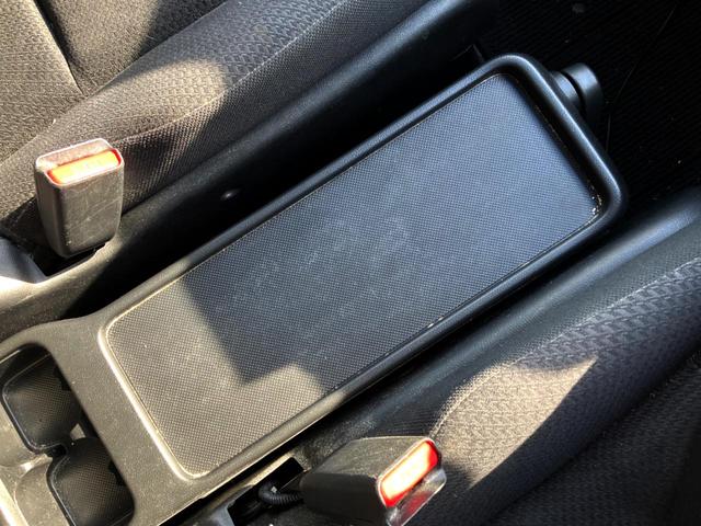 ステップワゴンスパーダ Ｚ　Ｇａｔｈｅｒｓ純正ナビ　バックカメラ　両側電動ドア　ＥＴＣ　オートエアコン　ＨＩＤヘッドライト　純正アルミホイール　パドルシフト（50枚目）