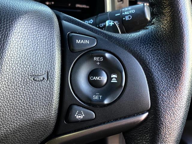 フィットハイブリッド Ｓ　ホンダセンシング　Ｇａｔｈｅｒｓ純正ナビ　バックカメラ　衝突軽減装置　レーダークルーズコントロール　ＥＴＣ　プッシュスタート　純正アルミ　Ｂｌｕｅｔｏｏｔｈ接続（6枚目）