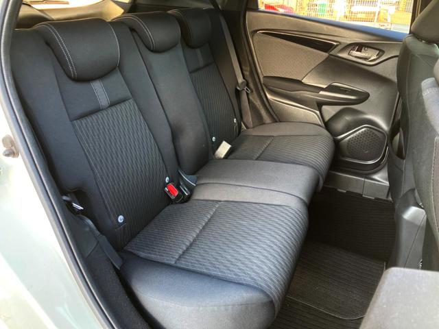 フィットハイブリッド Ｓ　ホンダセンシング　Ｇａｔｈｅｒｓ純正ナビ　バックカメラ　衝突軽減装置　レーダークルーズコントロール　ＥＴＣ　プッシュスタート　純正アルミ　Ｂｌｕｅｔｏｏｔｈ接続（12枚目）