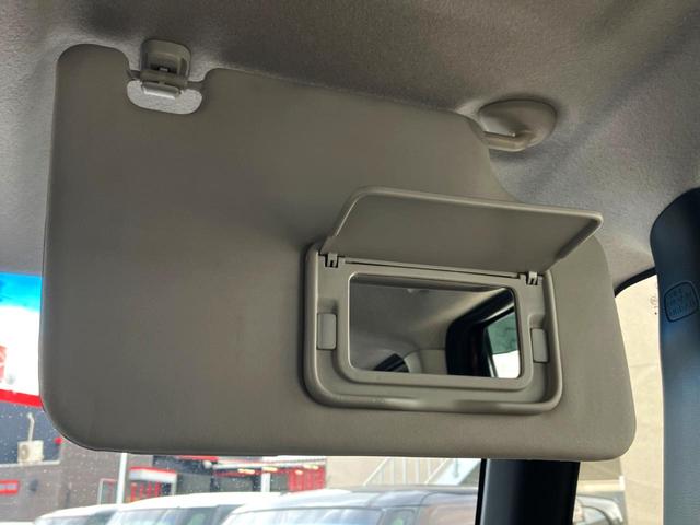 N-BOXカスタム G・Aパッケージ 電動スライドドア バックカメラ ドラレコ HIDヘッド ETC オートライト オートエアコン Bluetooth CD DVD再生 地デジ HIDフォグ(50枚目)